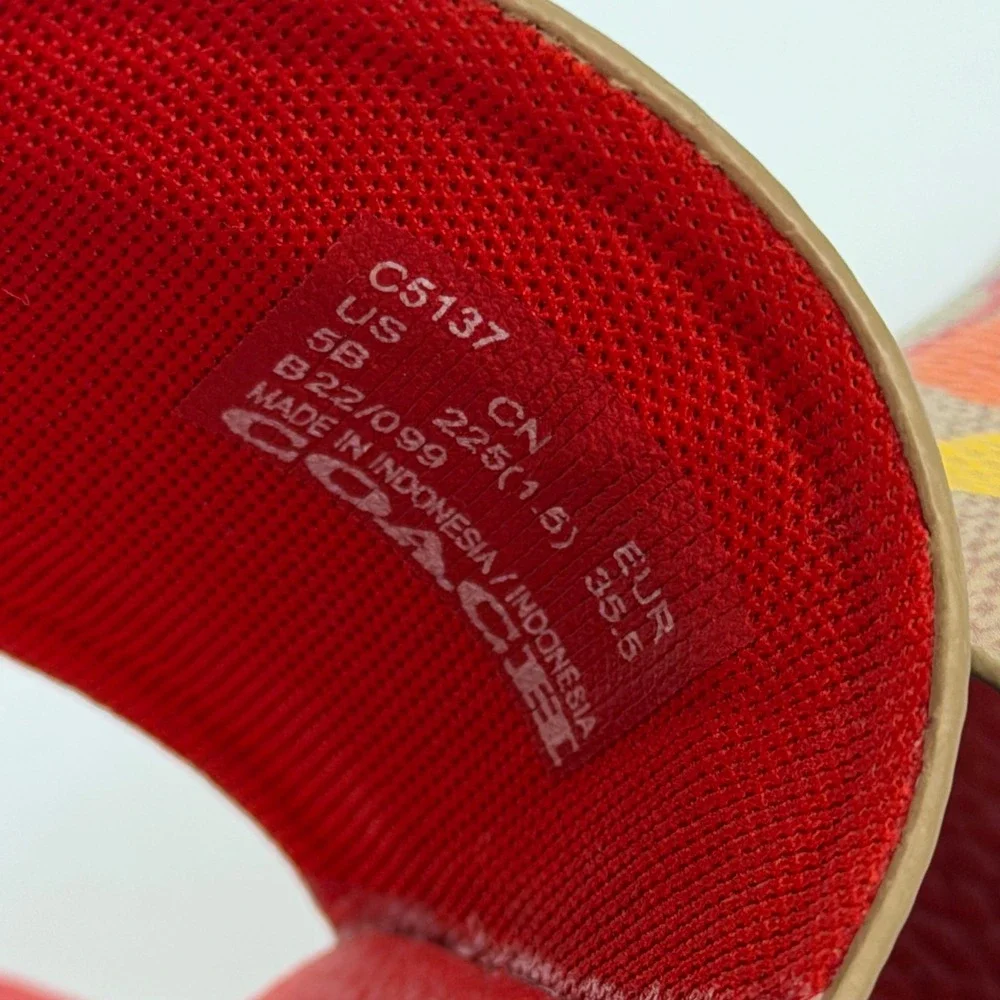 Coach Udele Sport Slides Rainbow Pride Signature Monogram Red Sandals Womens 5B - Picture 3 of 6